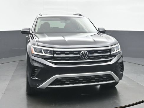 Used 2023 Volkswagen Atlas SE w/ Panoramic Sunroof Package FWD image 8