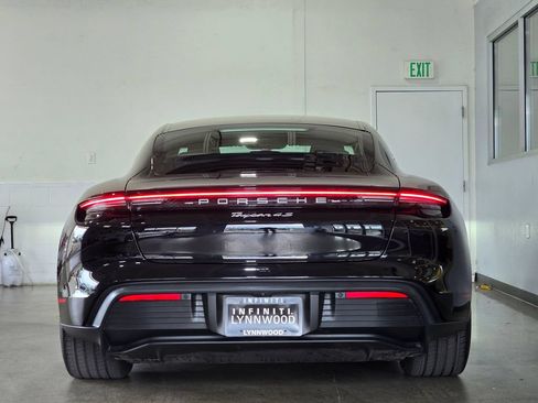 Used 2021 Porsche Taycan 4S AWD/4WD image 5