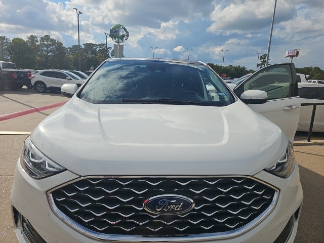 Used 2020 Ford Edge Titanium w/ Equipment Group 301A FWD image 7
