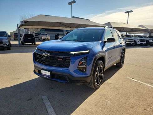 Used 2025 Chevrolet Equinox RS w/ Safety and Technology Package image 4