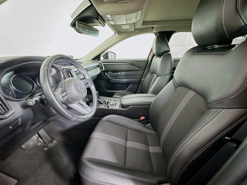 Used 2025 MAZDA CX-50 AWD 2.5 S w/ Premium Package image 13