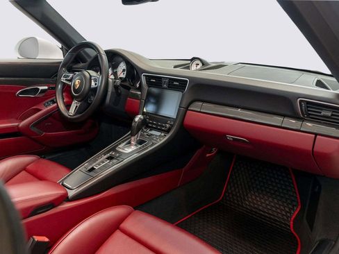 Used 2018 Porsche 911 Turbo S AWD/4WD image 57