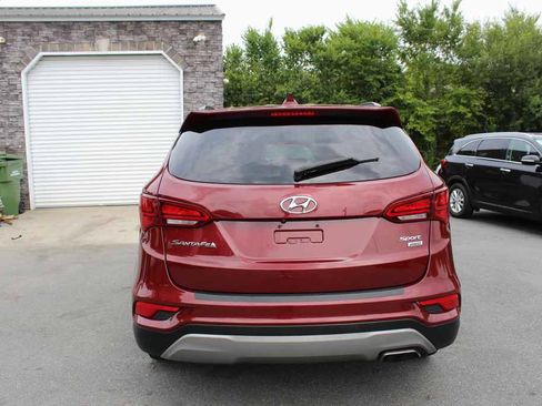 Used 2017 Hyundai Santa Fe Sport AWD/4WD image 6