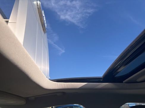 Used 2014 Ford Fusion Energi Titanium w/ Driver Assist Package image 13