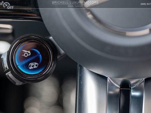 Used 2025 Mercedes-Benz AMG GT 63 image 25