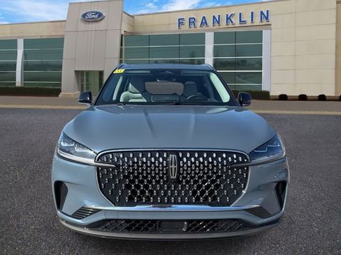 New 2026 Lincoln Aviator Reserve image 2