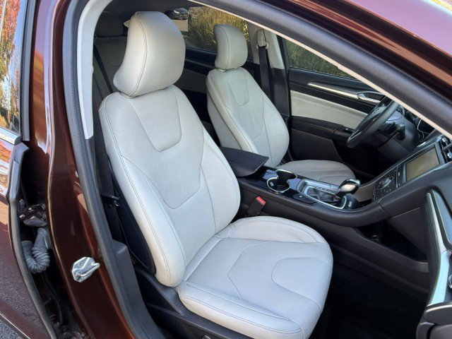 Used 2015 Ford Fusion Titanium AWD/4WD image 33