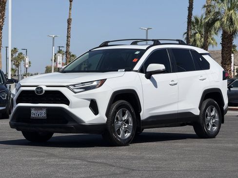 Used 2024 Toyota RAV4 XLE w/ Convenience Package FWD image 7
