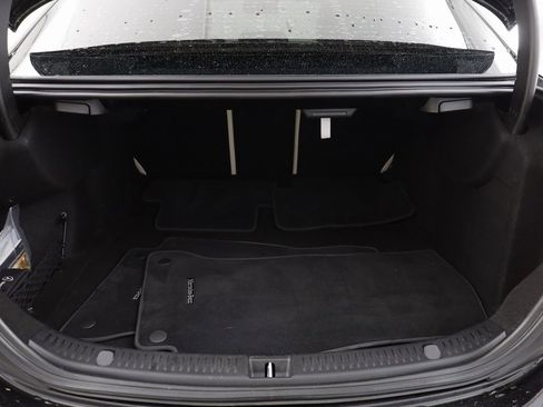 Used 2017 Mercedes-Benz E 300 4MATIC image 20