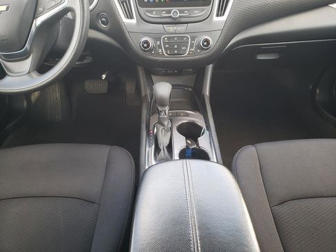 Used 2024 Chevrolet Malibu LT image 20