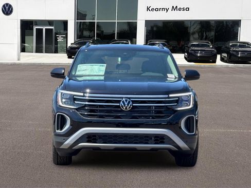 New 2025 Volkswagen Atlas Peak Edition SE AWD/4WD image 9