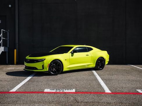 Used 2019 Chevrolet Camaro LT w/ 1LE Track Performance Package image 17