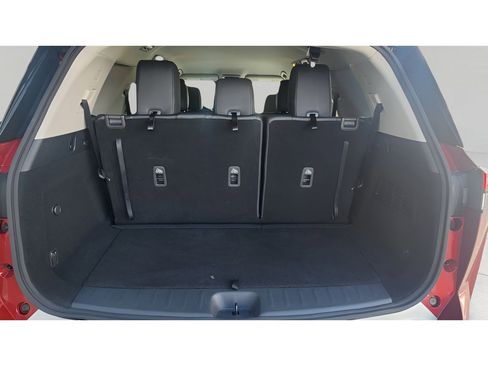 Used 2022 Nissan Pathfinder SL image 10