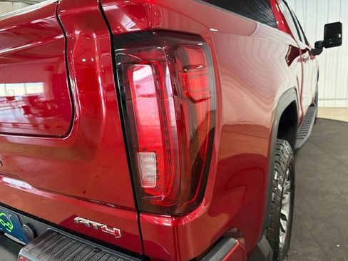 Certified 2023 GMC Sierra 1500 AT4 w/ AT4 Premium Package AWD/4WD image 17