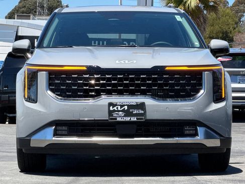 New 2026 Kia Carnival SX FWD image 9
