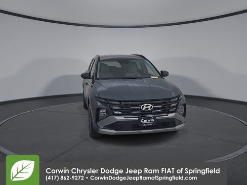 Used 2025 Hyundai Tucson SEL FWD image 4