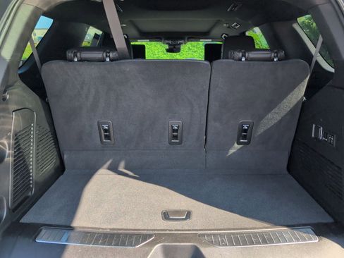 Used 2024 Chevrolet Tahoe High Country w/ Advanced Technology Package image 26