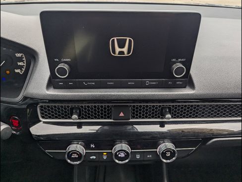 Used 2023 Honda Civic Sport image 28