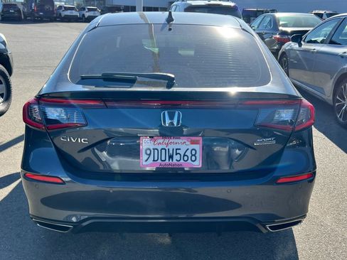 Used 2022 Honda Civic Sport Touring image 5