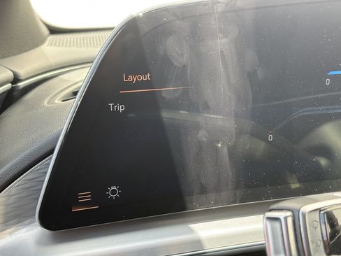 Certified 2024 Cadillac Lyriq Luxury RWD image 21