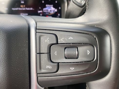 Used 2024 GMC Sierra 1500 SLT image 19