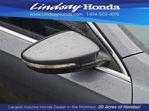 Used 2017 Volkswagen Passat 1.8T R-Line image 13