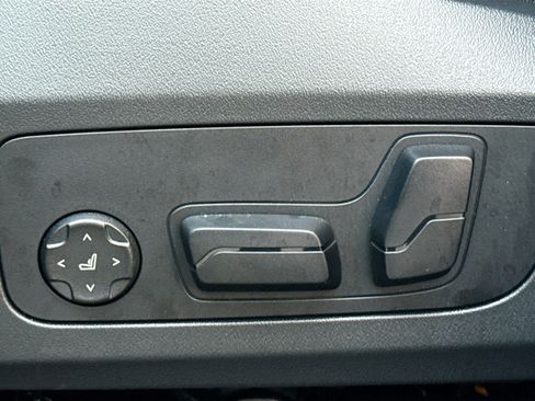 Used 2025 BMW X1 xDrive28i image 25