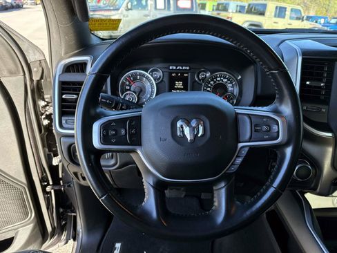 Used 2021 RAM 1500 Big Horn image 26