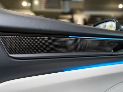 New 2025 Porsche Macan Turbo Electric AWD/4WD image 23