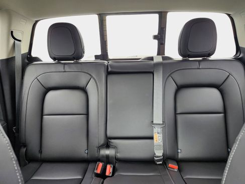 Used 2020 GMC Canyon SLT w/ Driver Alert Package image 29