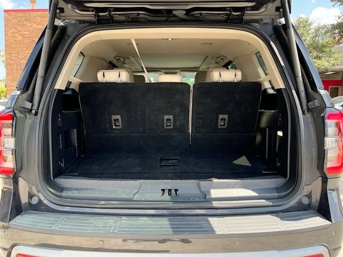 Used 2022 Ford Expedition Platinum AWD/4WD image 27