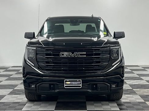 Used 2024 GMC Sierra 1500 Elevation AWD/4WD image 5