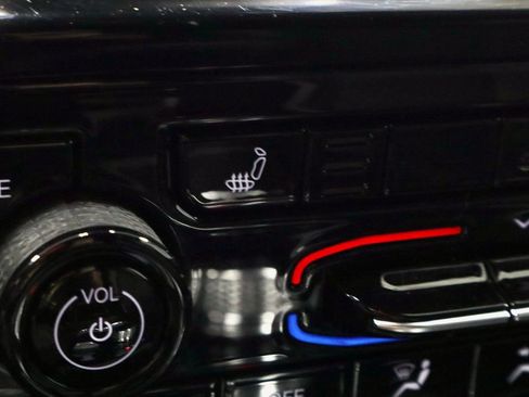 Used 2025 Jeep Grand Cherokee Limited 4xe image 5