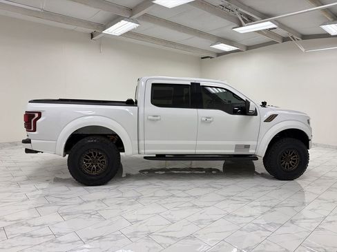Used 2019 Ford F150 Raptor w/ Equipment Group 802A Luxury AWD/4WD image 9