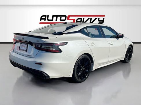 Used 2022 Nissan Maxima SR w/ Sport Mat Group image 7