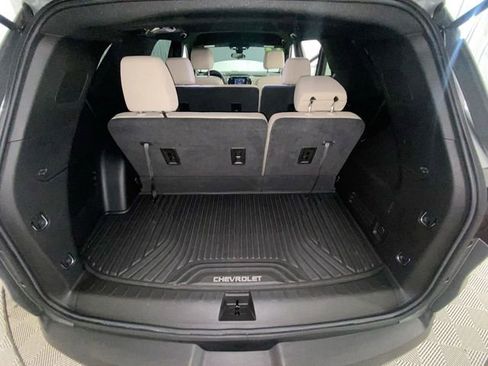 Certified 2023 Chevrolet Traverse LS FWD image 12