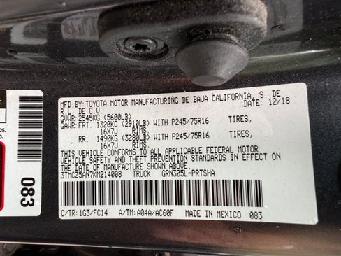 Used 2019 Toyota Tacoma SR5 AWD/4WD image 26
