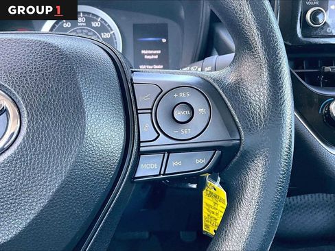 Certified 2022 Toyota Corolla LE FWD image 25