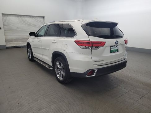Used 2019 Toyota Highlander Limited Platinum AWD/4WD image 5