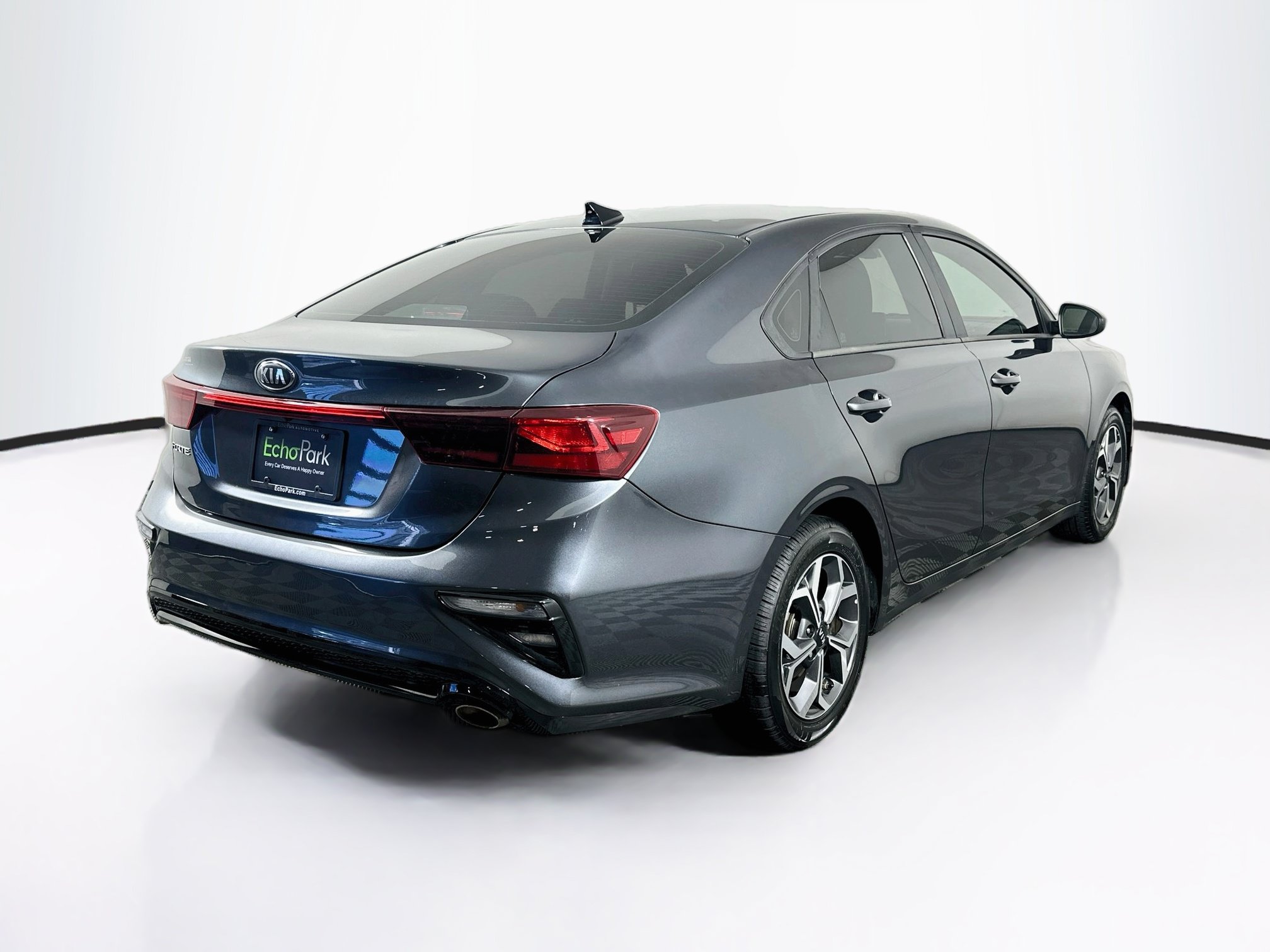 Used 2019 Kia Forte LXS FWD image 9