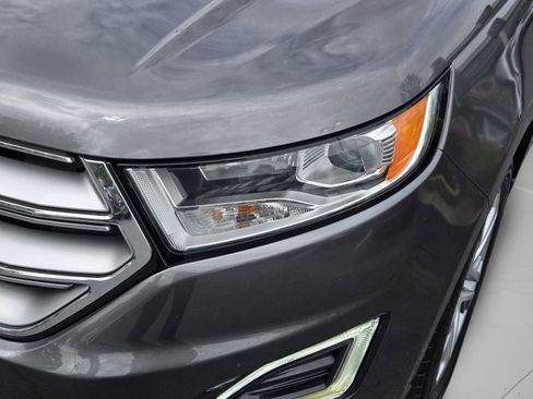 Used 2015 Ford Edge Titanium w/ Equipment Group 301A FWD image 10