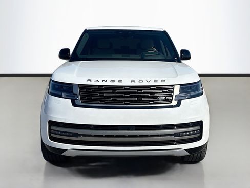New 2026 Land Rover Range Rover SE image 8