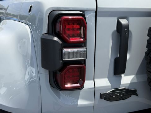 New 2026 Ford Bronco Raptor AWD/4WD image 7