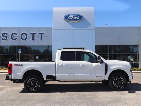 New 2026 Ford F250 Platinum AWD/4WD image 16