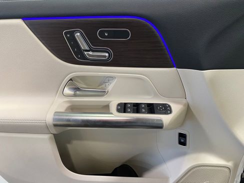 New 2026 Mercedes-Benz GLA 250 4MATIC image 10