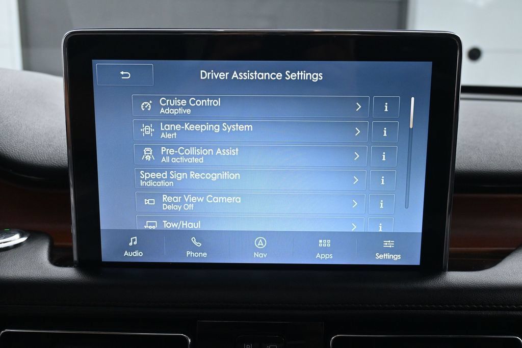 Used 2020 Lincoln Aviator Reserve w/ Equipment Group 202A AWD/4WD image 34