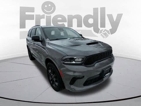 Used 2022 Dodge Durango GT image 3