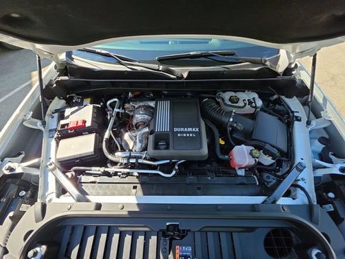 Used 2025 GMC Sierra 1500 AT4X AWD/4WD image 32
