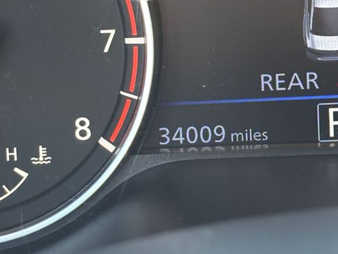 Used 2025 Nissan Altima 2.5 SV FWD image 40