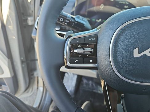 New 2026 Kia Carnival SX Prestige image 11